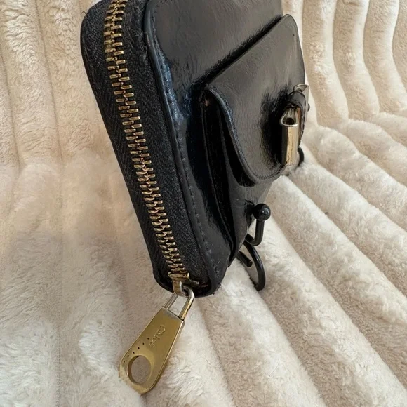 Sold.
Chloe Black Leather Wallet with Gold Bow Hardware. Refurbished - Picture 3 of 10